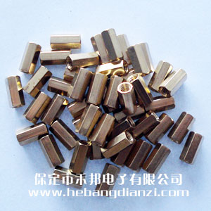 六角雙通 M4*12mm