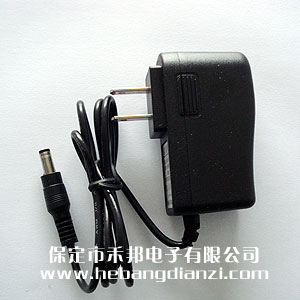 電源適配器12V-1A