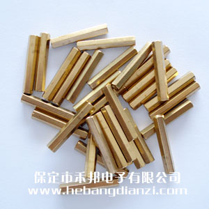 六角雙通 M3*28mm