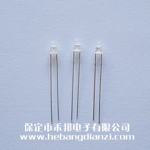 Φ3白發(fā)紅霧狀燈